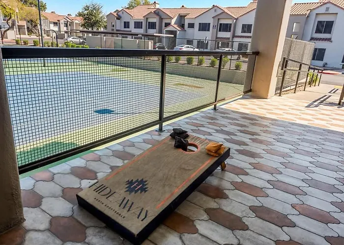 Apartment Snug 2br-pool, Yoga Rm, Gym, Cabanas, Bbq,prkng *